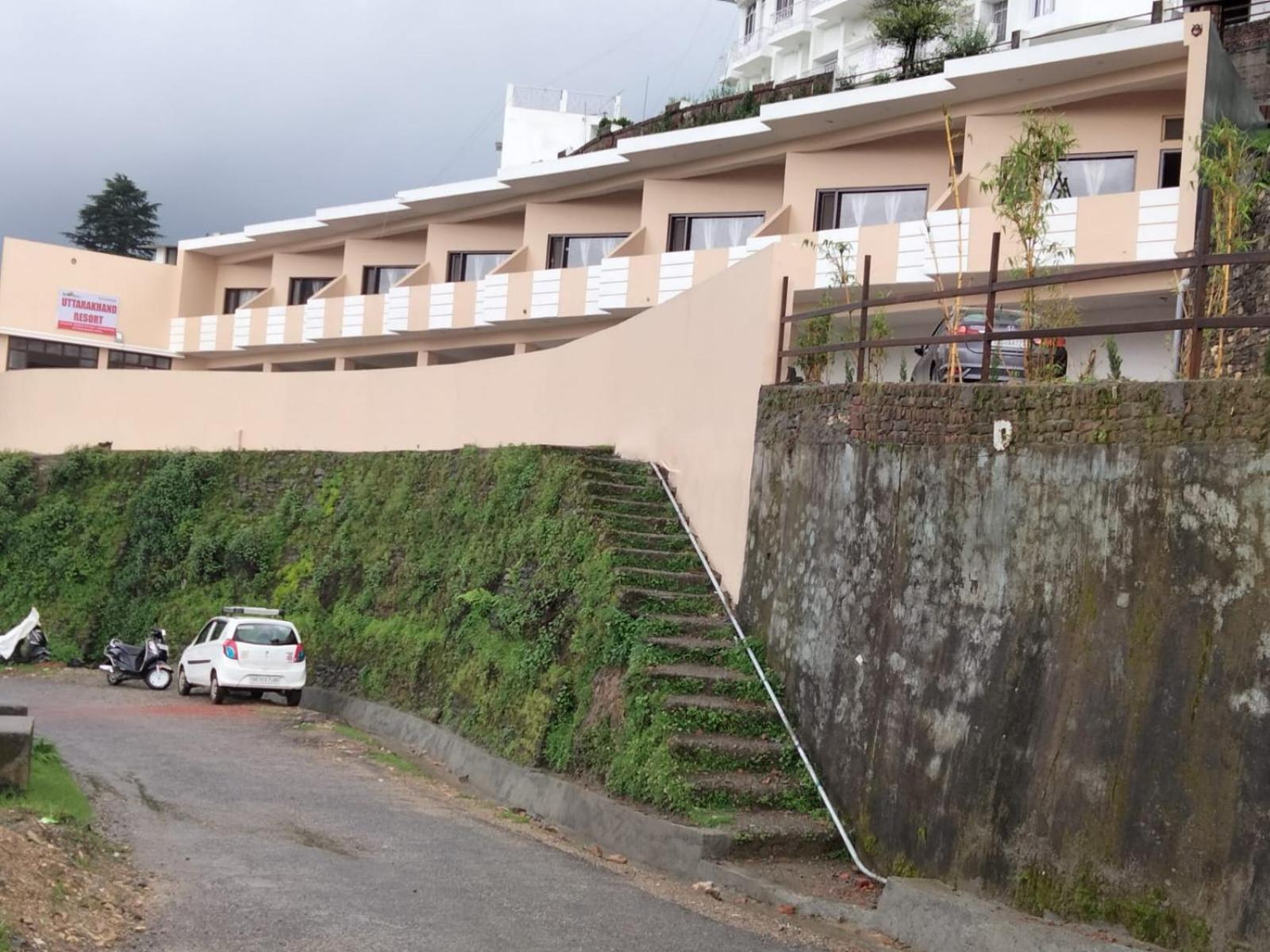 Uttarakhand Resort Kausani Exterior foto